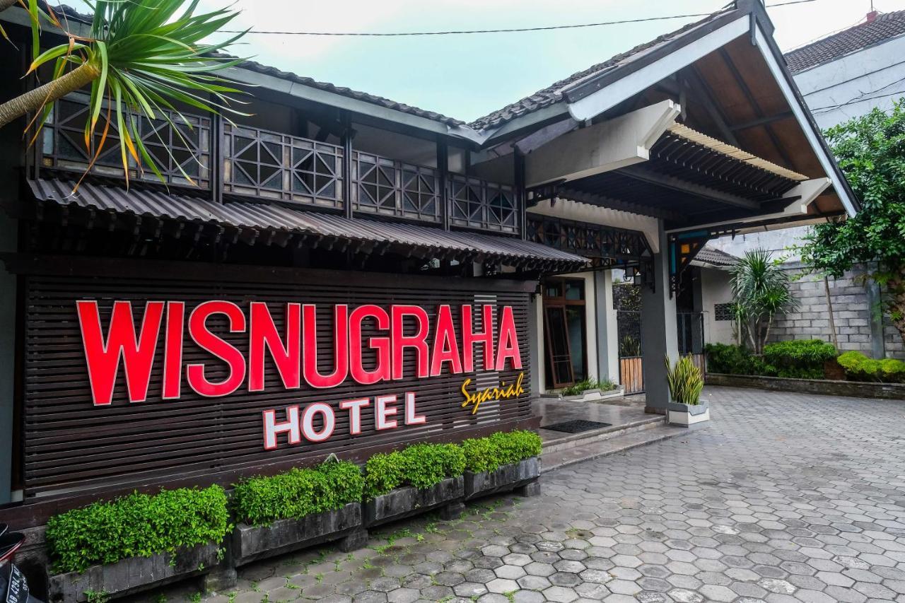 Urbanview Hotel Syariah Wisnugraha By Reddoorz Yogyakarta Extérieur photo