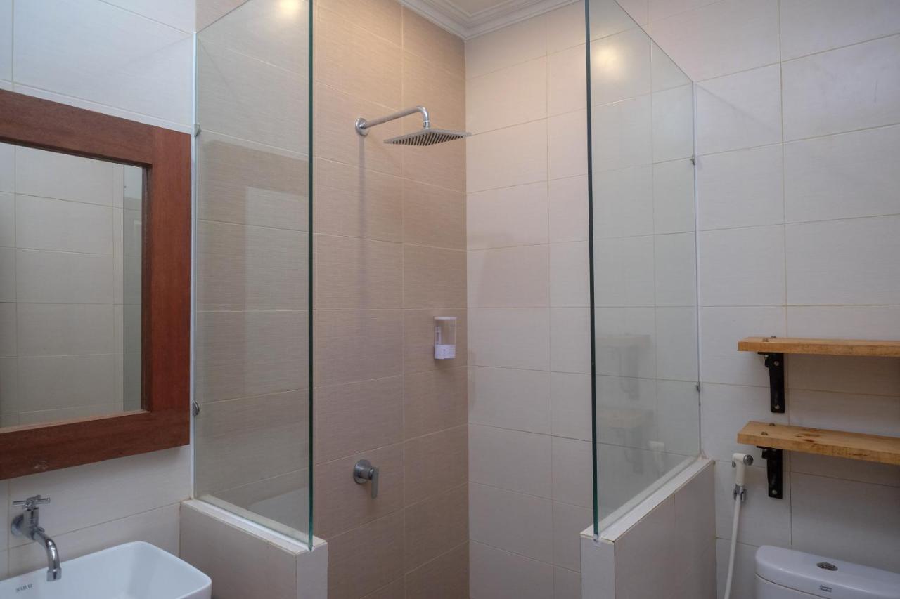 Urbanview Hotel Syariah Wisnugraha By Reddoorz Yogyakarta Extérieur photo
