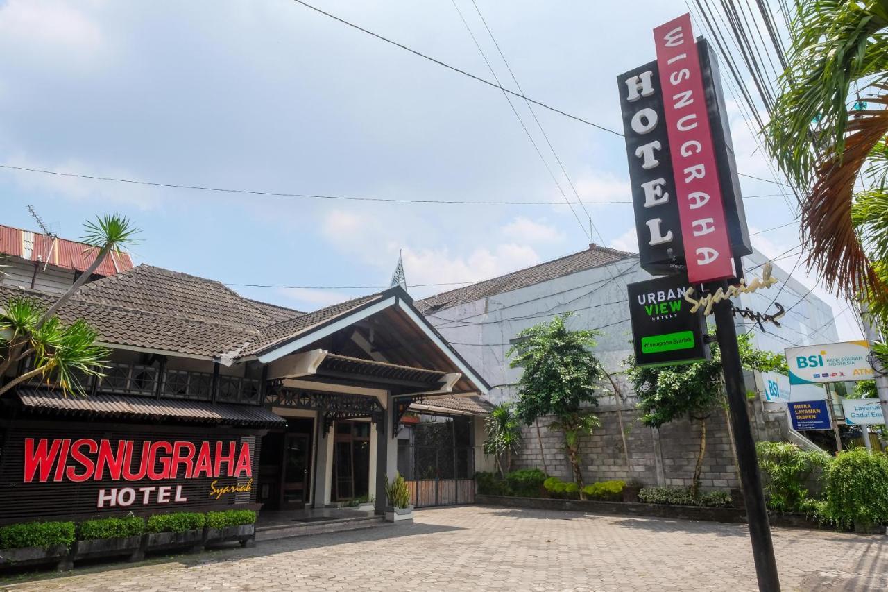 Urbanview Hotel Syariah Wisnugraha By Reddoorz Yogyakarta Extérieur photo